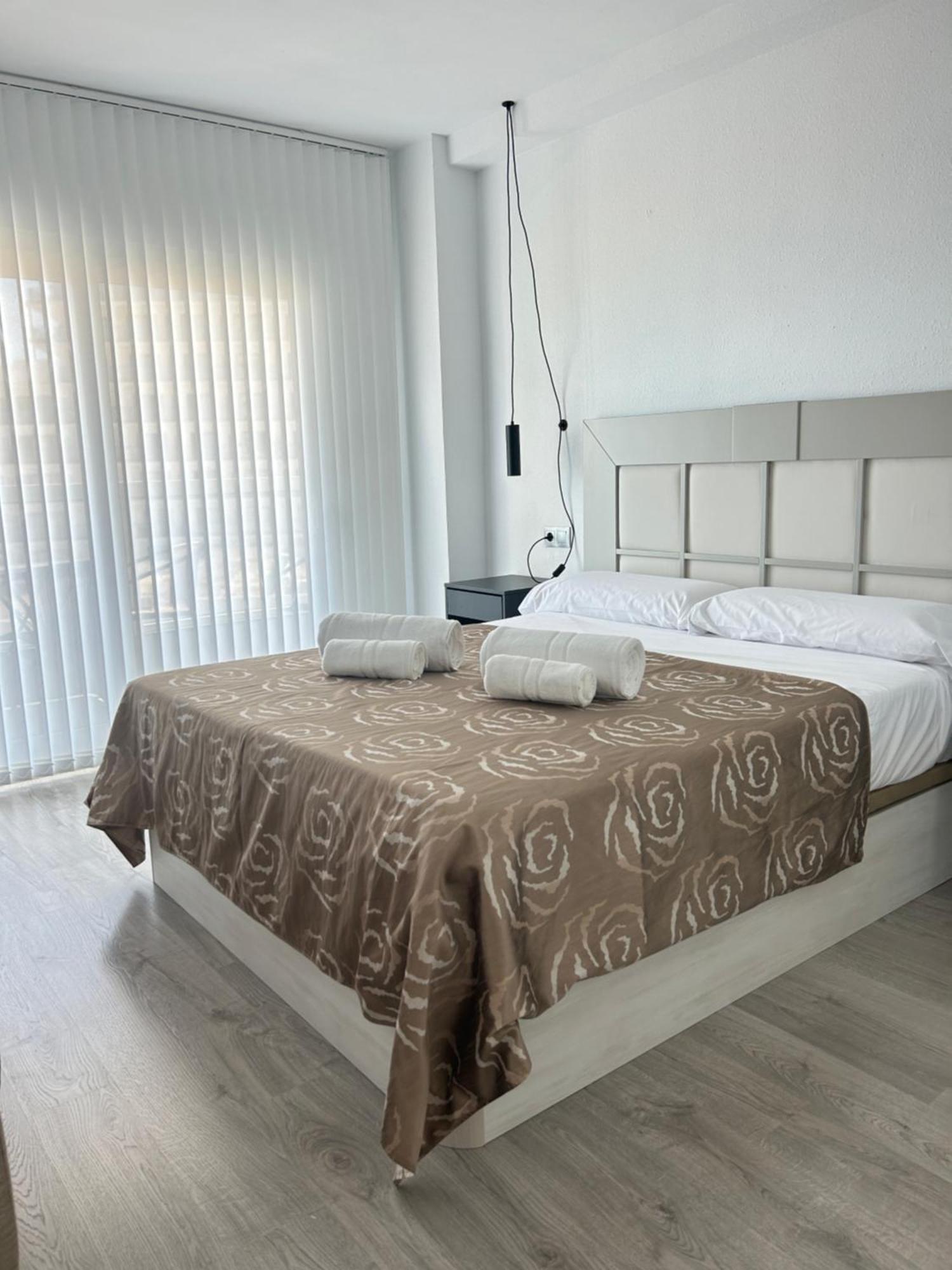 Diana - Terrace And Pool - 80m From The Lejlighed Benalmádena